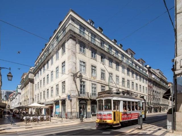 Excelente apartamento T1 Rua da Prata 45m² Santa Maria Maior
