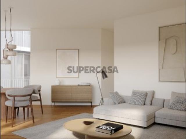 EXCELENTE APARTAMENTO T2 DUPLEX NO CENTRO DO PORTO COM 2 LUGARES DE GARAGEM