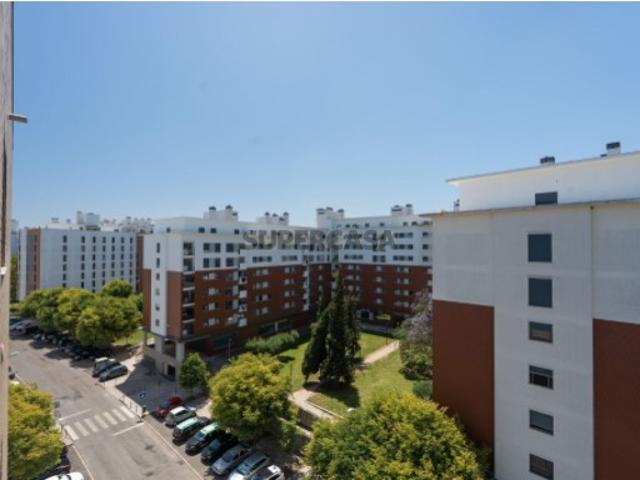 Excelente Apartamento T2 em Braço de Prata