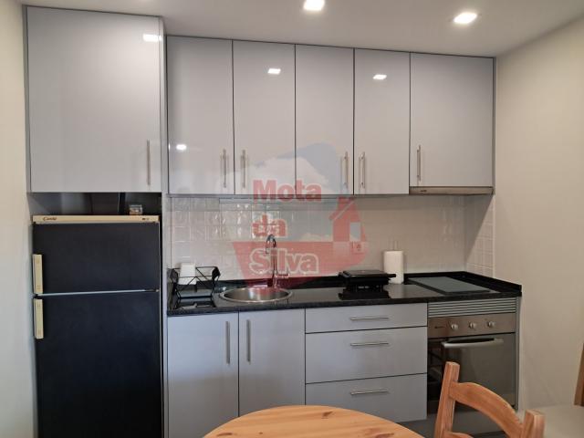 Excelente Apartamento T2 Mobilado e Equipado
