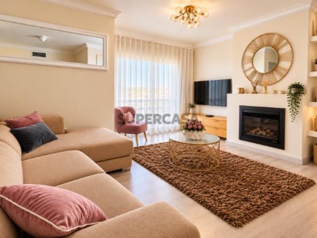 Excelente Apartamento T2 para venda com garagem em Beja