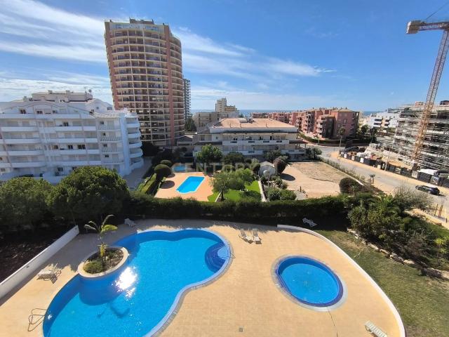 Excelente apartamento T2 para arrendamento anual