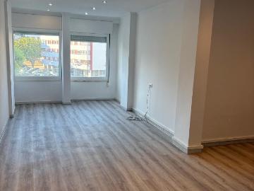 Excelente Apartamento T2 totalmente remodelado para Arrendar Quinta da Piedade, Póvoa de Santa Iria