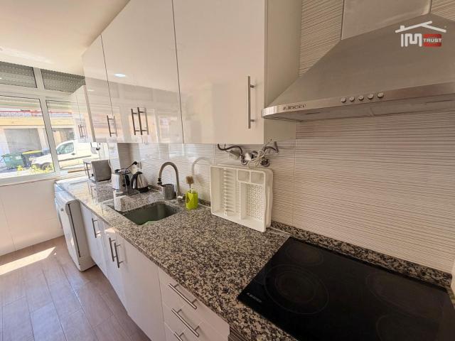 Excelente Apartamento T2 Rés de Chão, todo remodelado ao pé do Continente Bom dia