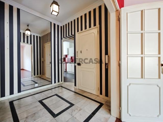Excelente apartamento T3 Bairro da Assunção, Cascais