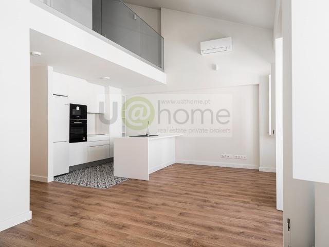 Excelente apartamento T3 duplex em Campolide a estrear 126m² Campolide