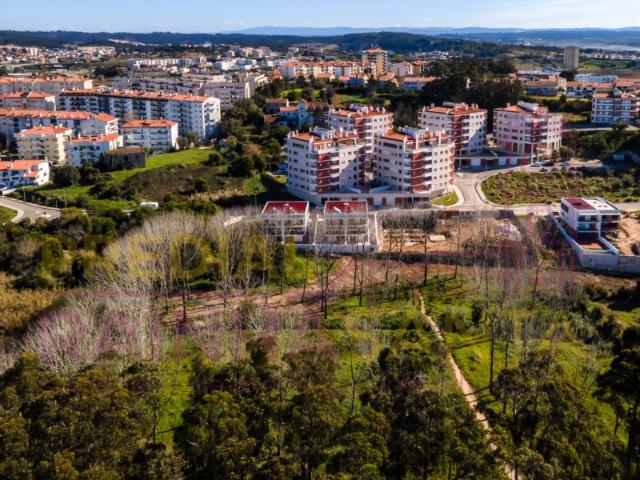 Excelente Apartamento T3 novo,, em Tavarede, Figueira da Foz