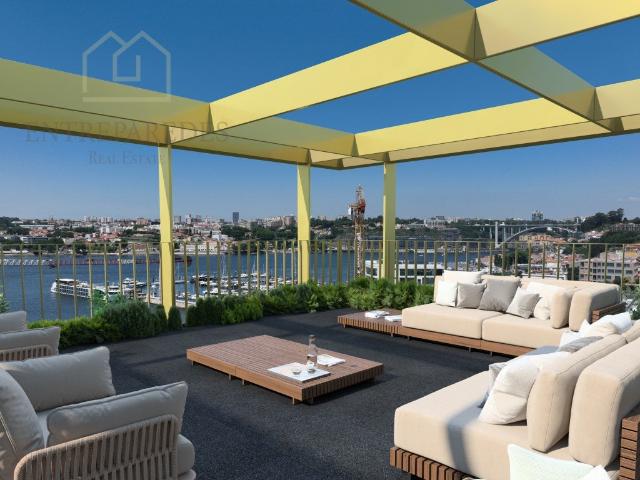 Excelente apartamento T4 com terraço 289.4m2, com jacuzzi, p. 155m² São pedro da afurada