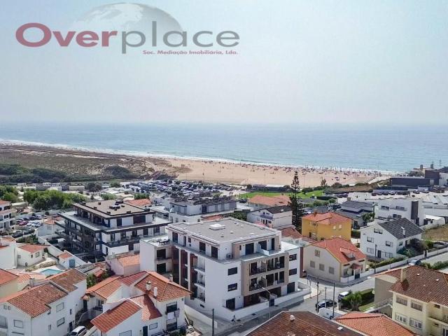 Excelente apartamento T4 localizado no coração da Praia da A. 0m² da Lourinhã e Atalaia