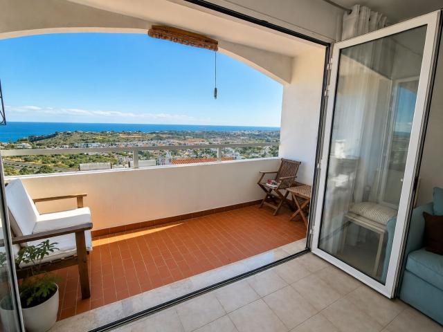 Excelente Apartamento tiplogia T1 renovado e transformado em. 75m² Albufeira e Olhos de Água