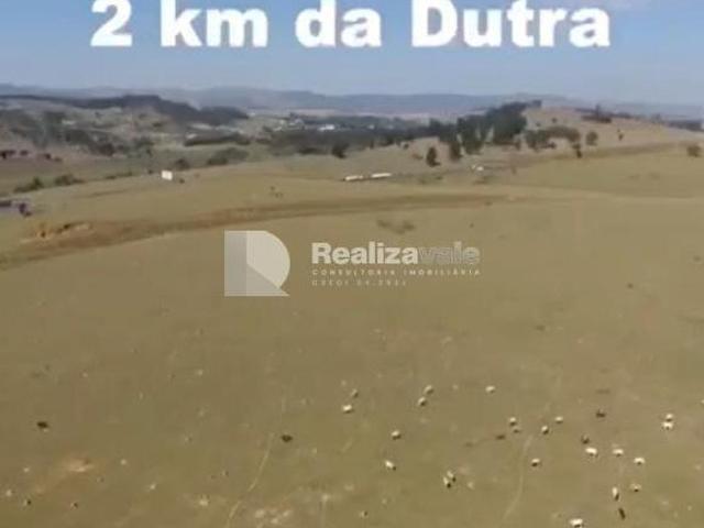 EXCELENTE ÁREA INDUSTRIAL À VENDA EM CAÇAPAVA/SP