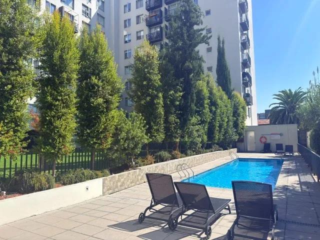 Excelente Departamento Al Frente Metro Rojas Magallanes