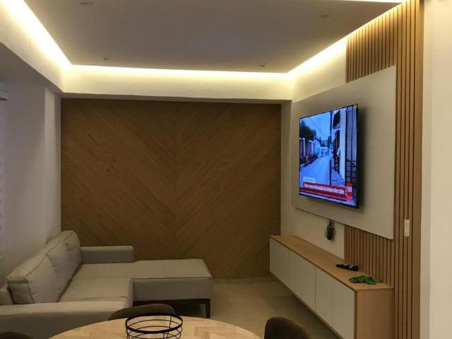 EXCELENTE DEPARTAMENTO AMUEBLADO EN RENTA ZONA ESMERALDA