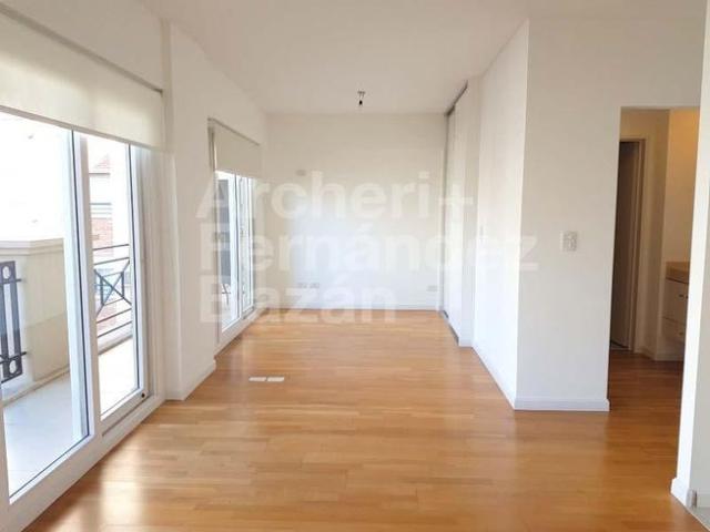 Excelente departamento en alquiler en Nuñez Ciudad de la Paz 3200