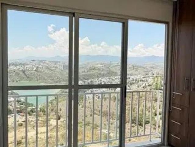 Excelente departamento en renta con las mejores vistas en Albar Lago Esmeralda