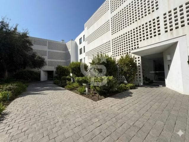 Excelente Departamento en Santa María | 3 dormitorios por 19800.00 en Vitacura