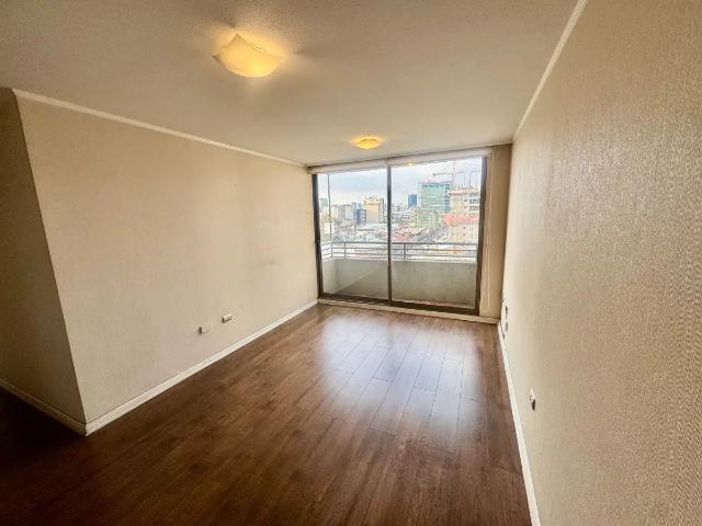Excelente departamento 2 d. 2 b. estac. y b. central