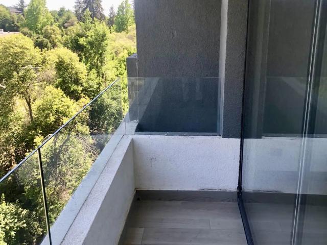Excelente departamento 2 dormitorios en las condes en piso 6