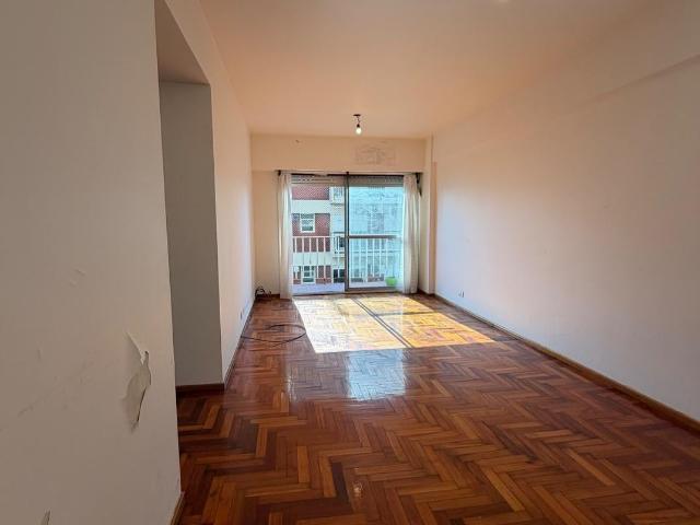 Excelente depto de 3 amb muy luminoso, amplia cocina