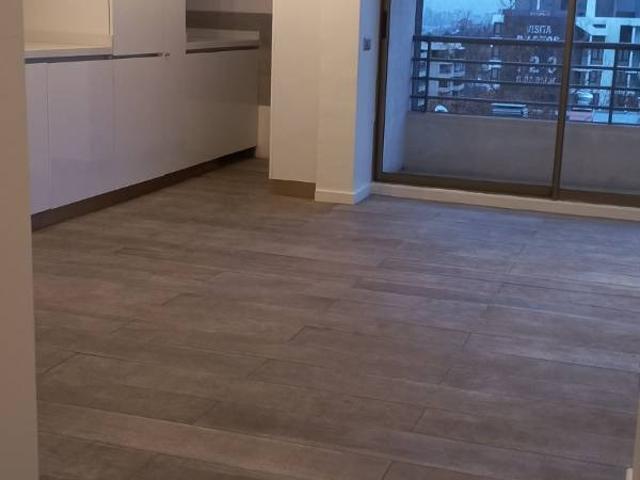 Excelente depto remodelado, 2 dormitorios, estac y bodega