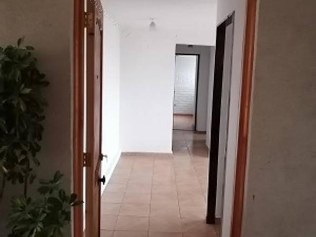 Excelente dp en 4to piso con estacionamiento