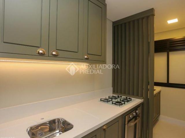 Excelente empreendimento apenas 400 metros da praia de Torres