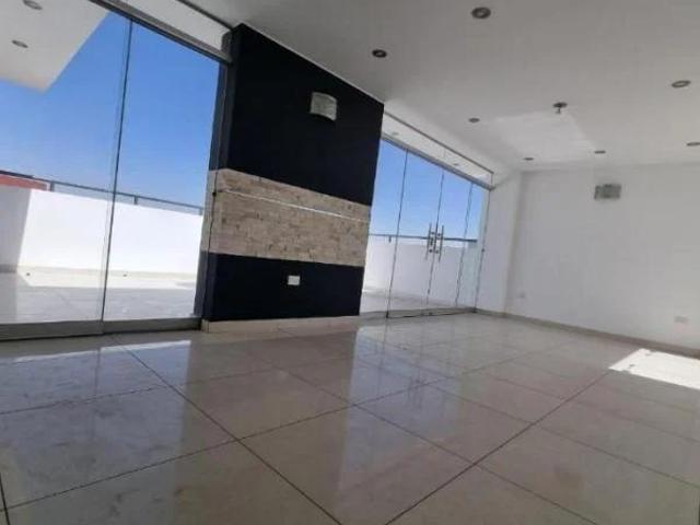 Excelente Flat Moderno con Terraza en La Zona Mas Solicitada de CaymaParte Baja