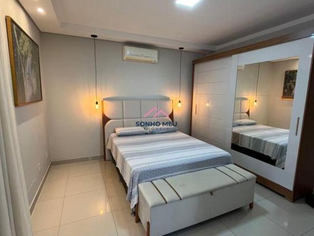 Excelente imóvel na parte alta do bairro, 3 dormitórios, sendo uma suíte, 1 sala, cozinha planejada