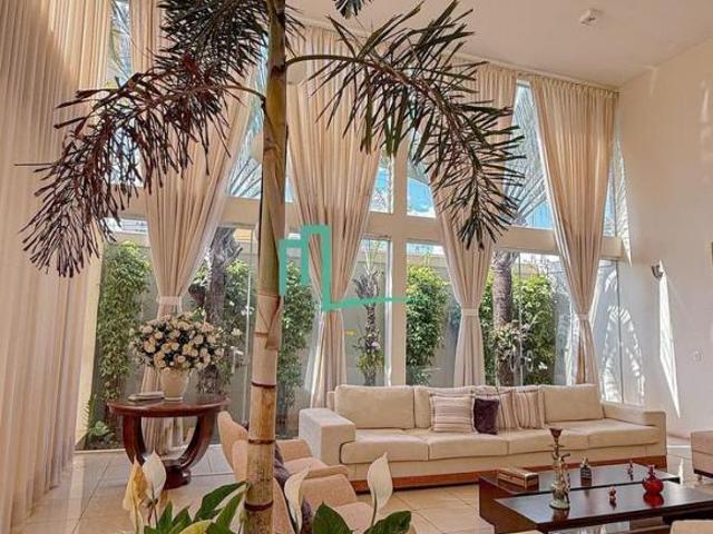 EXCELENTE IMÓVEL COMERCIAL/RESIDENCIAL DE ALTO PADRÃO DISPONIVEL PARA VENDA E LOCAÇÃO EM AREA NOBRE