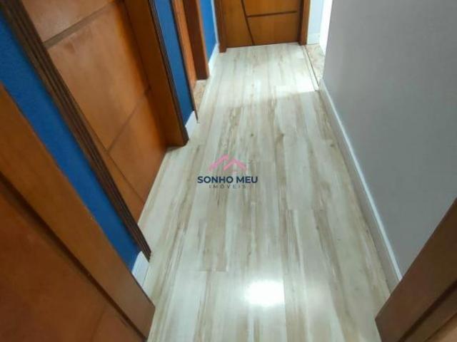 Excelente imóvel, sala tv, copa e cozinha com moveis planejados, 3 dormitorios, uma suíte, 1 banheir