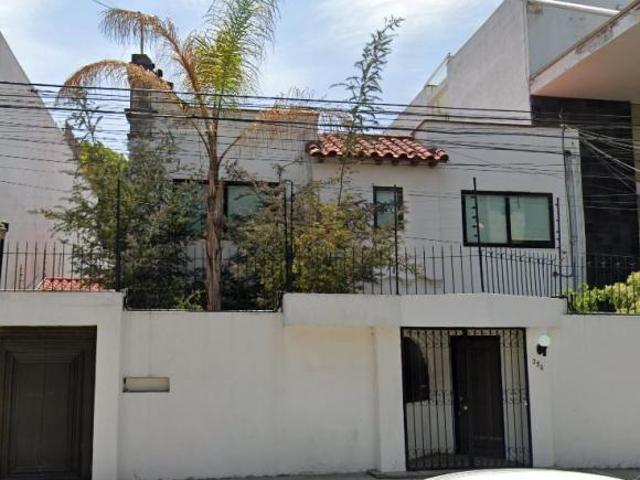 ¡EXCELENTE INMUEBLE EN REMATE BANCARIO!