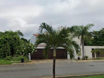CASA EN VENTA EN SM 12 CANCUN ¡EXCELENTE INVIERTE EN UNA PROPIEDAD DE RECUPERACIÒN HIPOTECARIA!