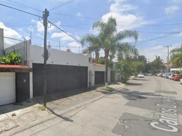 VENTA DE CASA EN FRACC JARDINES VALLARTA ¡EXCELENTE OPORTUNIDAD DE INVERSIÒN RECUEPERACIÒN HIPOTECA!
