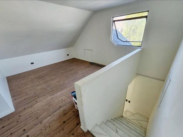 EXCELENTE OPORTUNIDAD, CASA DENTRO DE CONDOMINIO