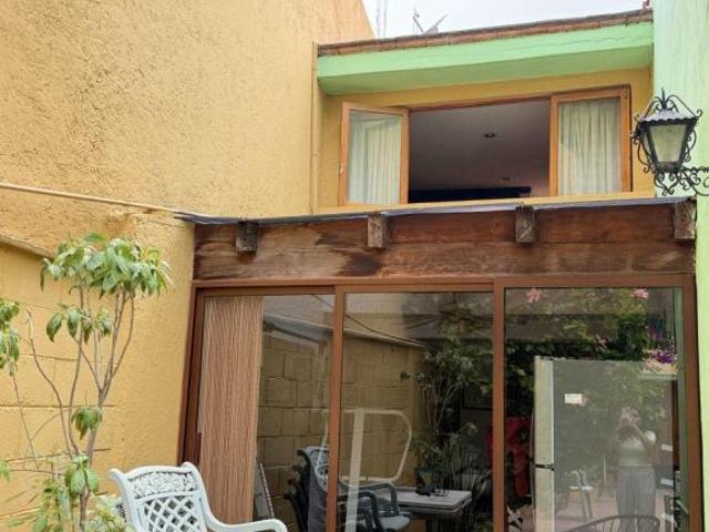 EXCELENTE OPORTUNIDAD CASA EN VENTA XOCHIMILCO, JARDÍNES DEL SUR