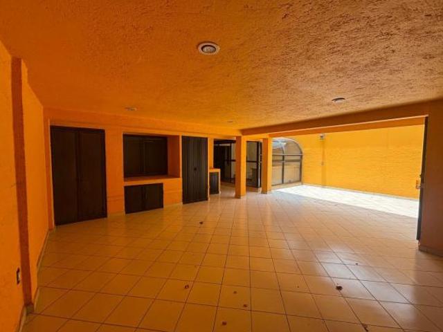 Excelente oportunidad Casa en Venta Lomas de las Águila