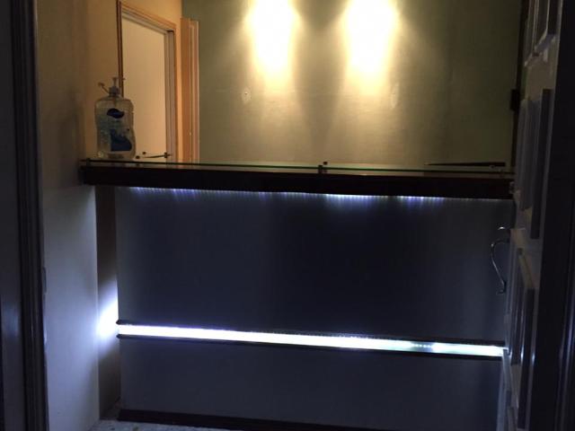 EXCELENTE OPORTUNIDAD CASA MUY BIEN UBICADA