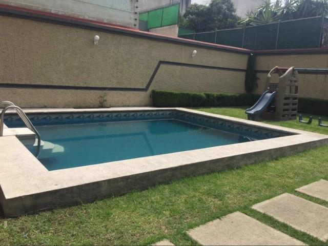 Excelente Oportunidad! Amplia casa en Venta con jard?n y alberca, en Narvarte, Benito Ju?rez, CDMX