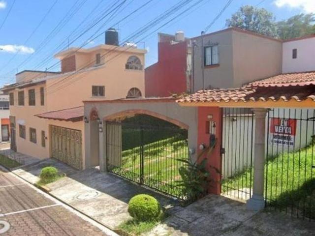 Excelente oportunidad de adquirir casa en una de las mejores zonas de Veracruz