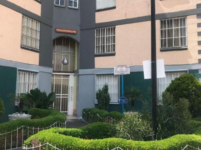 ¡EXCELENTE OPORTUNIDAD DE INVERSIÓN! VENTA DEPARTAMENTO TORRES DEMET TOREO 2 REC 1 BAÑO 1 ESTACIONA