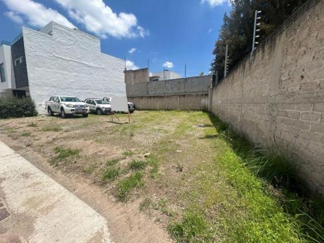 Excelente oportunidad de terreno en venta en coto CANTARES