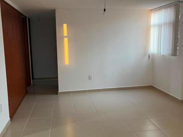 ¡Excelente Oportunidad! Departamento en Venta Totalmente Remodelado