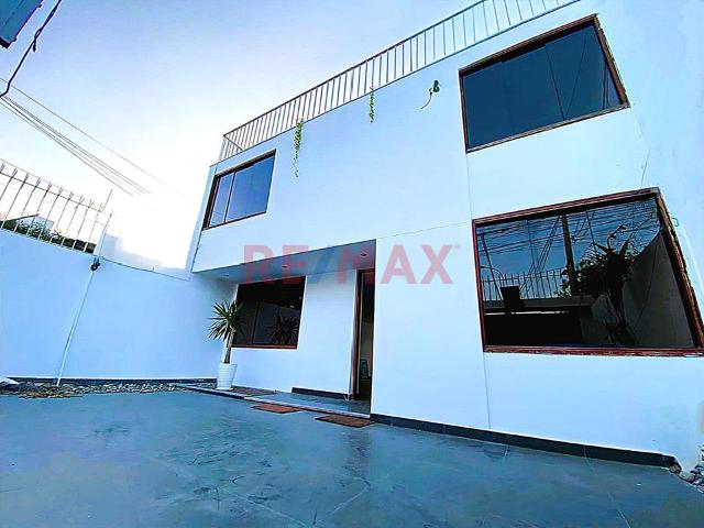 ¡Excelente Oportunidad Para Empresas! Casa En Alquiler En Miraflores