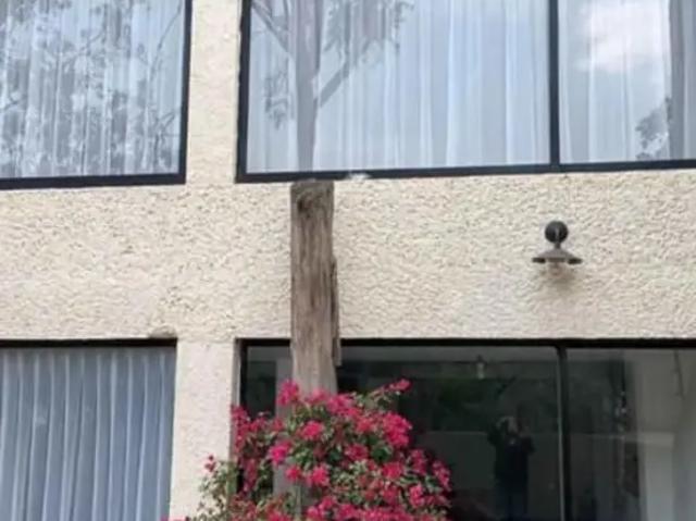 Excelente oportunidad VENTA Linda casa de tres niveles Paseos del Bosque