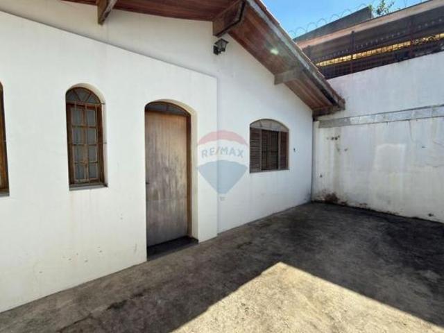 Excelente Oportunidade na Vila Amália – 3 Casas no Mesmo Terreno, Ideal para Moradia ou Comércio