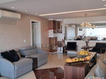 Excelente oportunidade! Apartamento amplo com conforto completo!