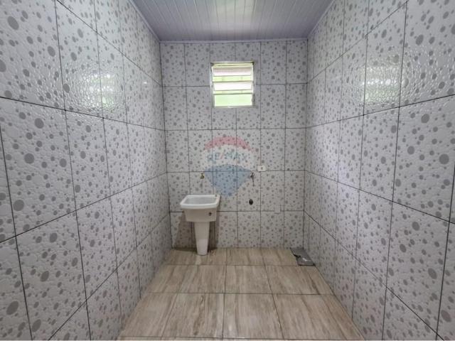 Excelente Oportunidade Casa 1 Dormitório no Pq. Mikail