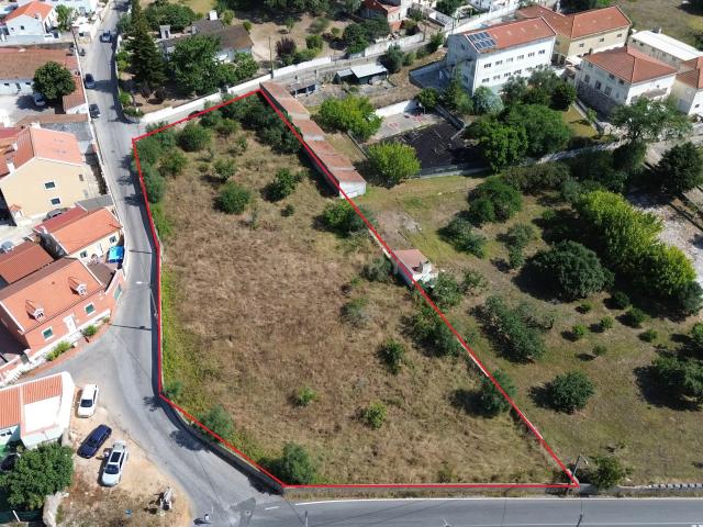 Excelente oportunidade de investimento – Terreno para construção de 6 Moradias junto ao Belas Clube de Campo