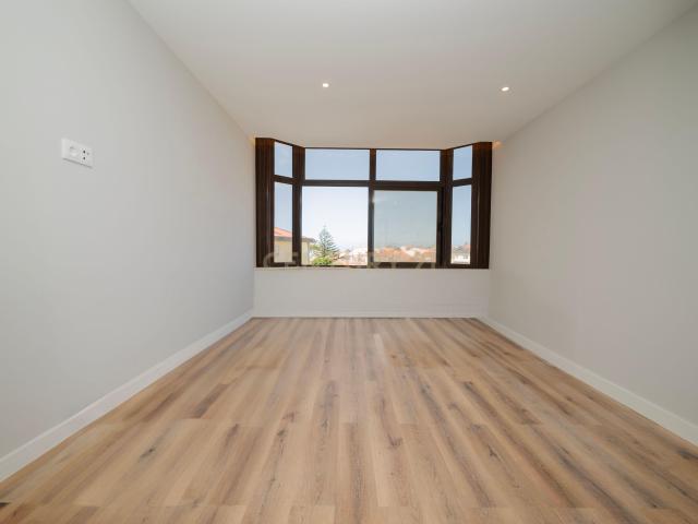 Excelente Oportunidade em Cascais: T1 Totalmente Renovado Fontainhas
