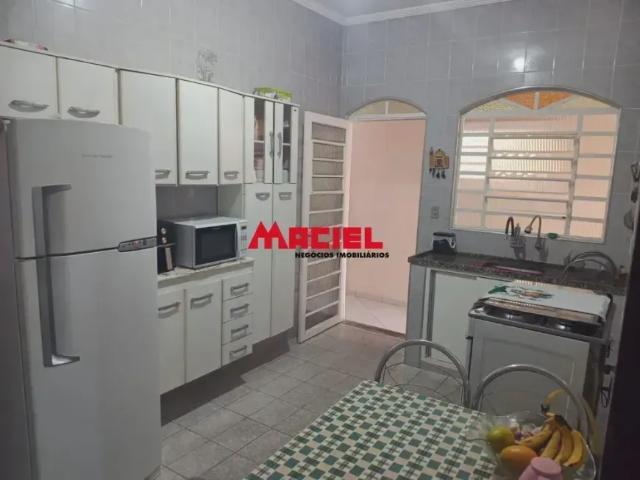 Excelente oportunidade para quem busca morar em uma região tranquila de São José dos Campos, com pra